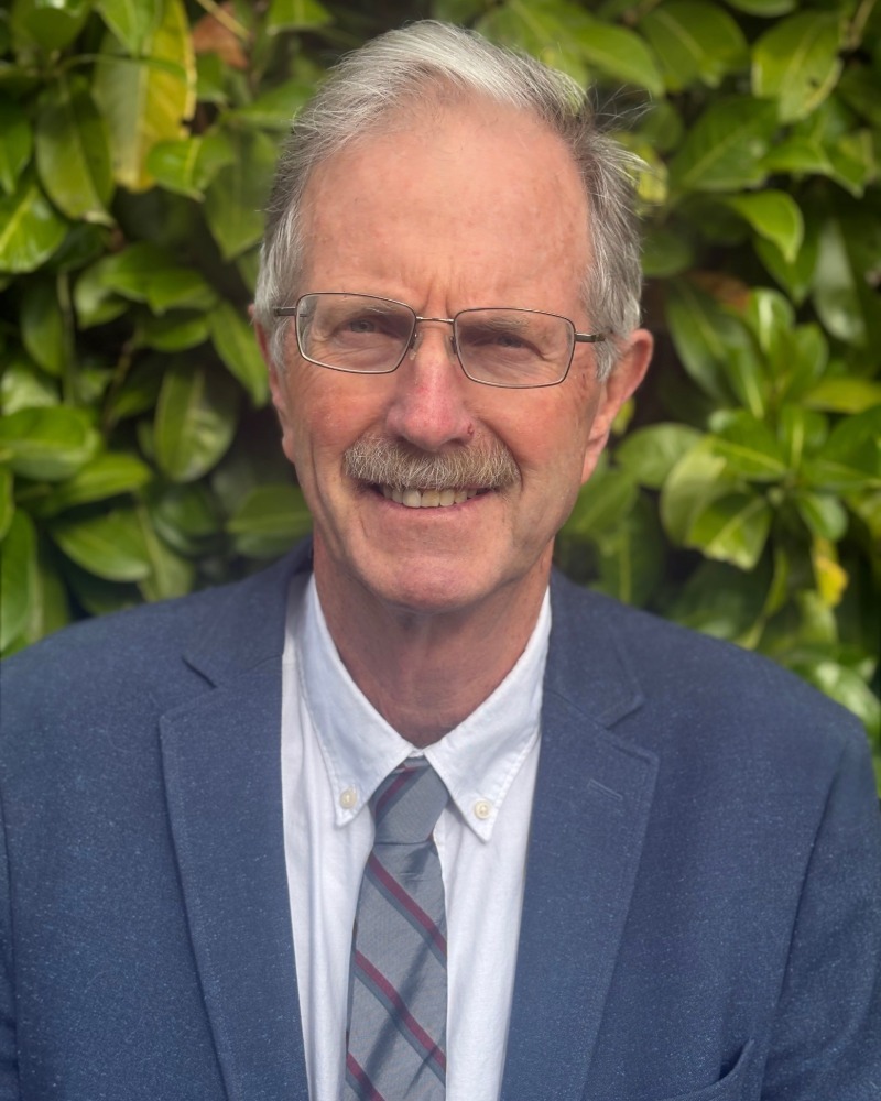 Headshot of MacDonald, Fred, Candidate for School Trustee